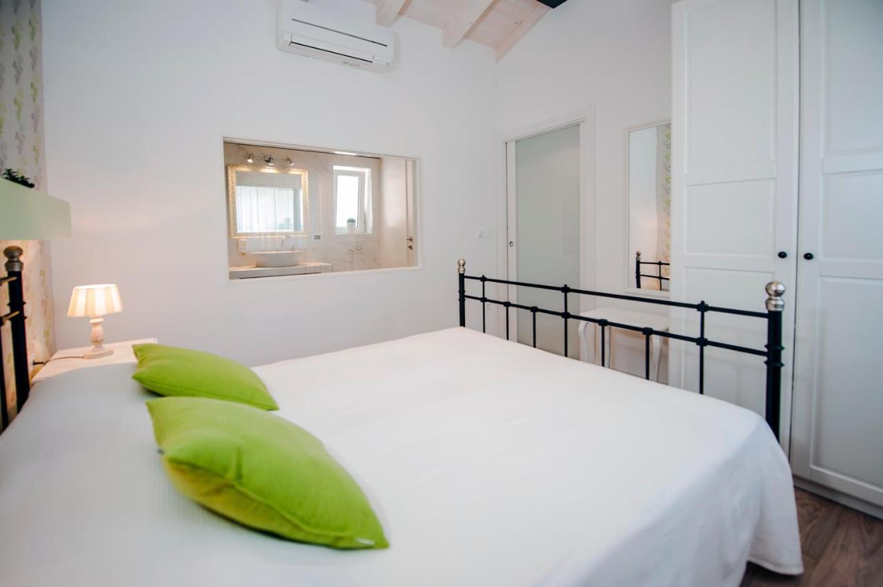 Villa Kos Rovinj Apartments Exterior photo
