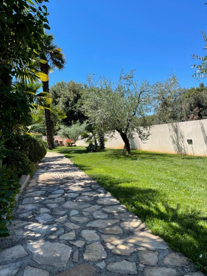 Villa Kos Rovinj Apartments Exterior photo